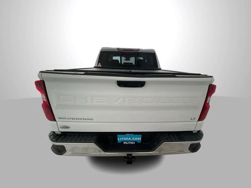 Used 2022 Chevrolet Silverado 1500 LT w/ Convenience Package II AWD/4WD image 7