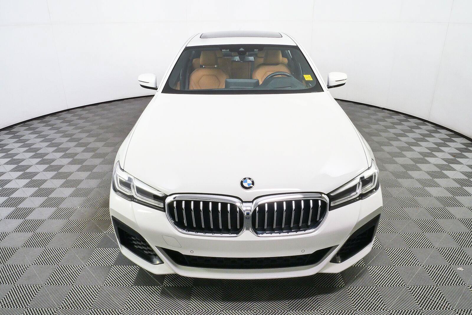 Used 2021 BMW 540i xDrive AWD/4WD image 27