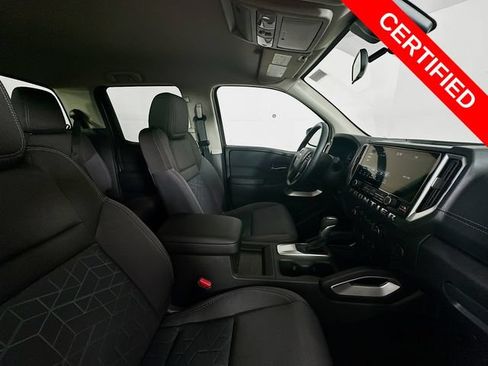 Certified 2025 Nissan Frontier SV RWD image 27