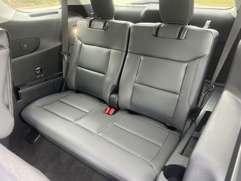 New 2026 Ford Explorer Active image 18