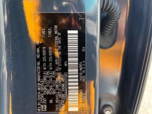 Used 2025 Toyota Grand Highlander FWD image 29
