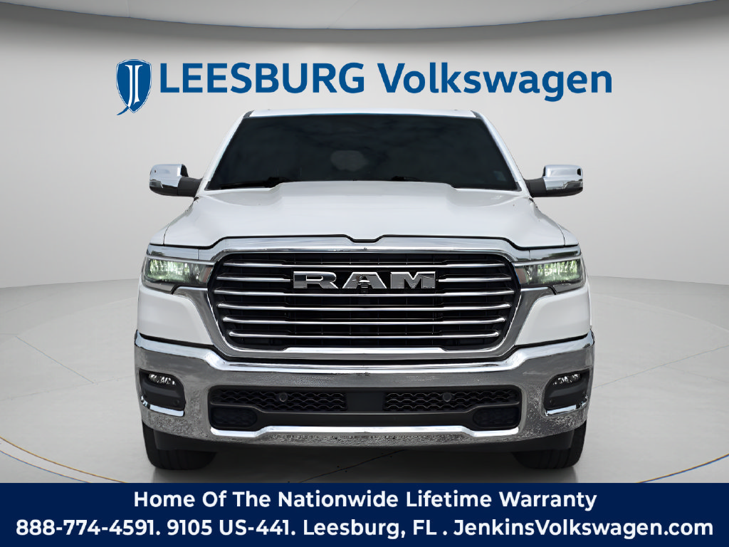 Used 2025 RAM 1500 Laramie AWD/4WD image 15