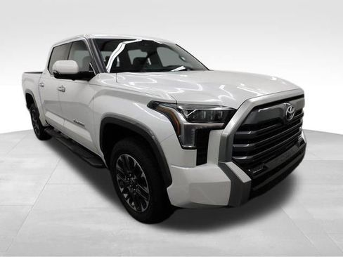 Used 2025 Toyota Tundra Limited image 2