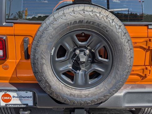 Used 2025 Jeep Wrangler Unlimited Sport AWD/4WD image 9