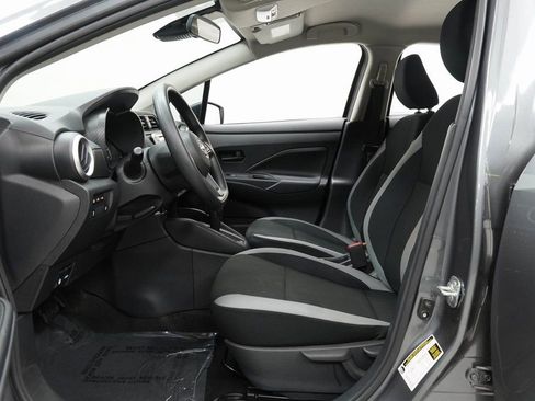 Used 2025 Nissan Versa S w/ Trunk Package FWD image 37