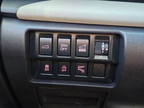 Used 2023 Subaru Forester Limited image 40