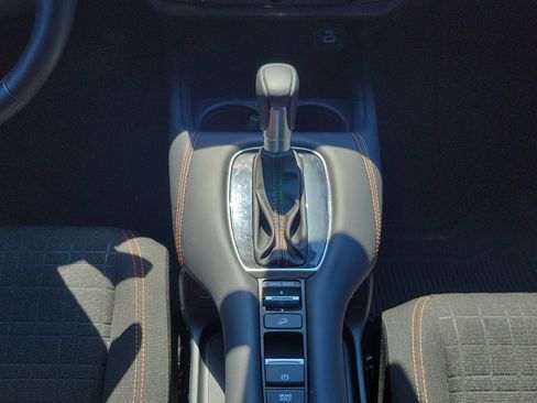 Used 2025 Honda HR-V Sport image 15