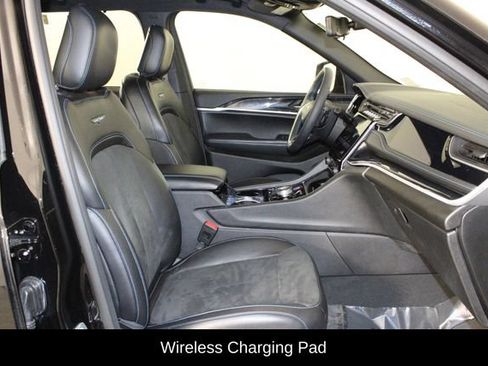 Used 2022 Jeep Grand Cherokee Trailhawk w/ Advanced Protech Group II AWD/4WD image 14
