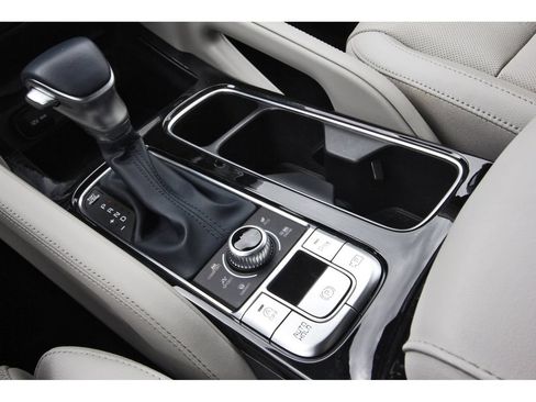 Used 2023 Kia Telluride SX AWD/4WD image 26