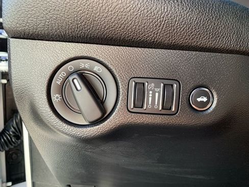 Used 2023 Dodge Challenger GT w/ Blacktop Package image 17