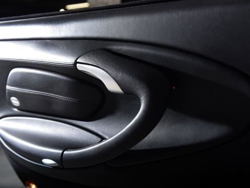 Used 2002 Porsche 911 Turbo image 17