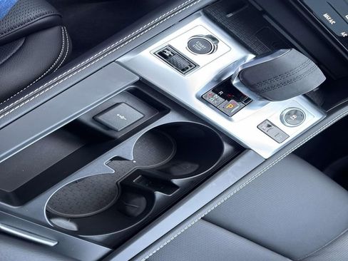 New 2026 Jaguar F-PACE R-Dynamic S image 24