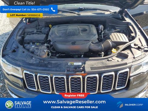 Used 2019 Jeep Grand Cherokee Limited AWD/4WD image 16