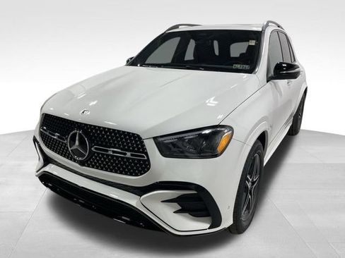 Used 2025 Mercedes-Benz GLE 350 4MATIC image 4