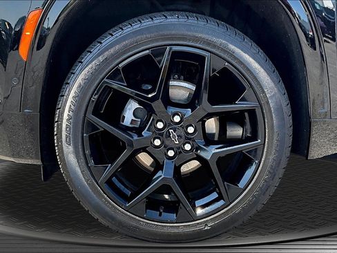 Used 2024 Chevrolet Traverse RS AWD/4WD image 25
