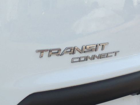 Used 2022 Ford Transit Connect XL image 13