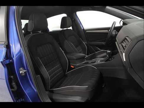 Certified 2024 Volkswagen Jetta Sport FWD image 15