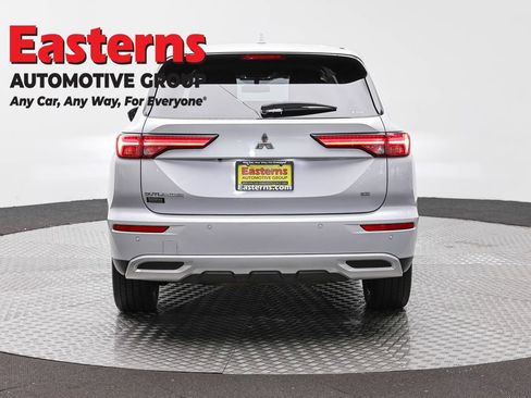 Used 2024 Mitsubishi Outlander SE AWD/4WD image 6