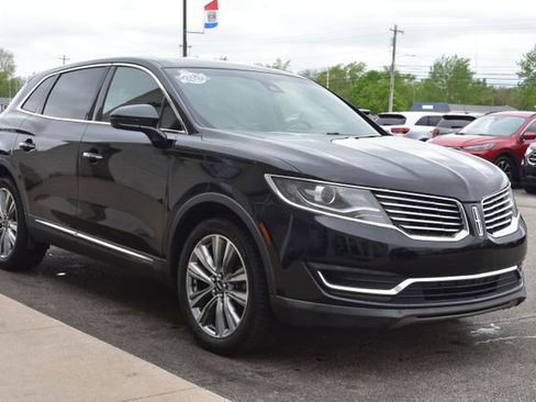 Used 2018 Lincoln MKX Reserve w/ Driver Assistance Package AWD/4WD image 12
