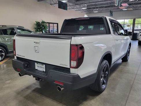 Used 2021 Honda Ridgeline Black Edition image 5