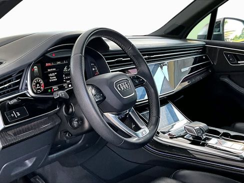 Used 2022 Audi SQ7 Prestige AWD/4WD image 17