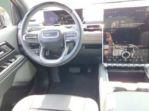 New 2025 GMC Sierra EV Denali image 21