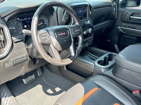 Used 2023 GMC Sierra 2500 AT4 w/ AT4 Premium Plus Package AWD/4WD image 2