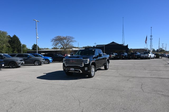 Used 2023 GMC Sierra 2500 Denali w/ Denali Ultimate Package AWD/4WD image 18