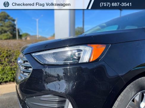 Used 2024 Ford Edge Titanium AWD/4WD image 12