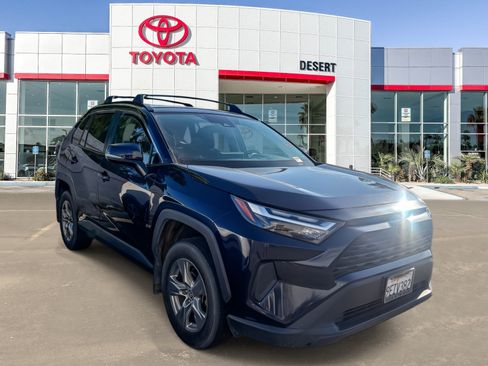 Used 2023 Toyota RAV4 XLE w/ Convenience Package AWD/4WD image 1