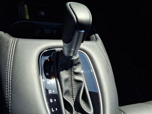 Used 2025 Honda HR-V EX-L image 15