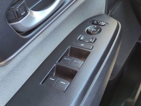 Used 2020 Honda CR-V EX image 24