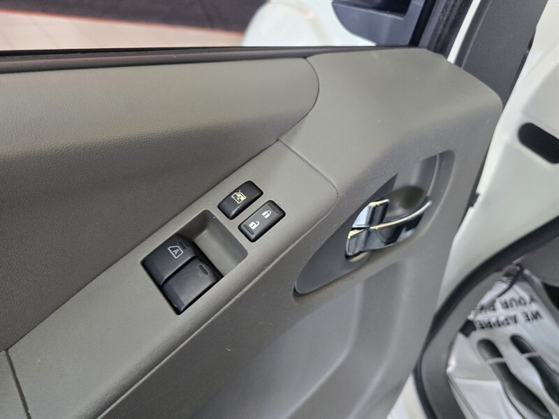 Used 2021 Nissan Frontier S RWD image 17