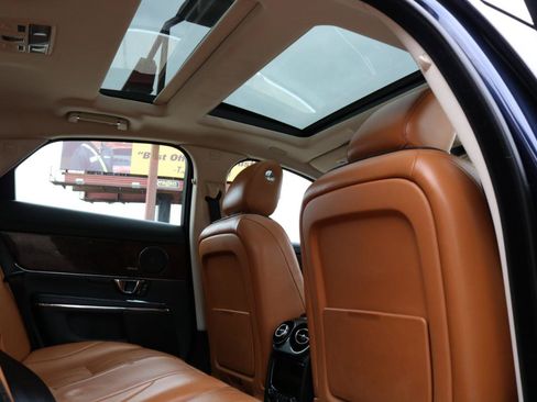 Used 2017 Jaguar XJ R-Sport AWD/4WD image 47
