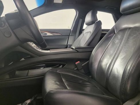 Used 2017 Lincoln MKZ Reserve w/ Climate Package FWD image 13