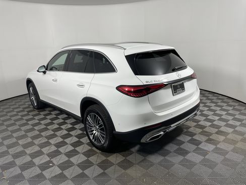 New 2026 Mercedes-Benz GLC 300 image 3