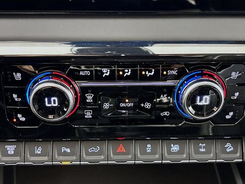 New 2026 GMC Sierra 2500 AT4X AWD/4WD image 16