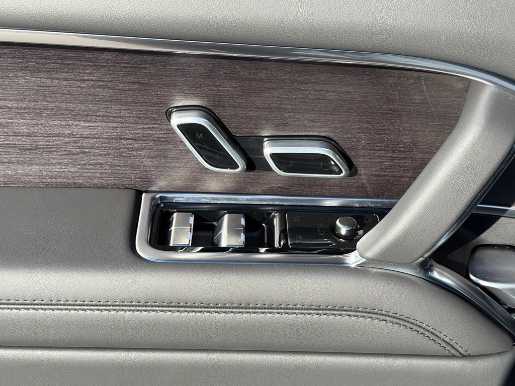 New 2027 Land Rover Range Rover SE AWD/4WD image 13