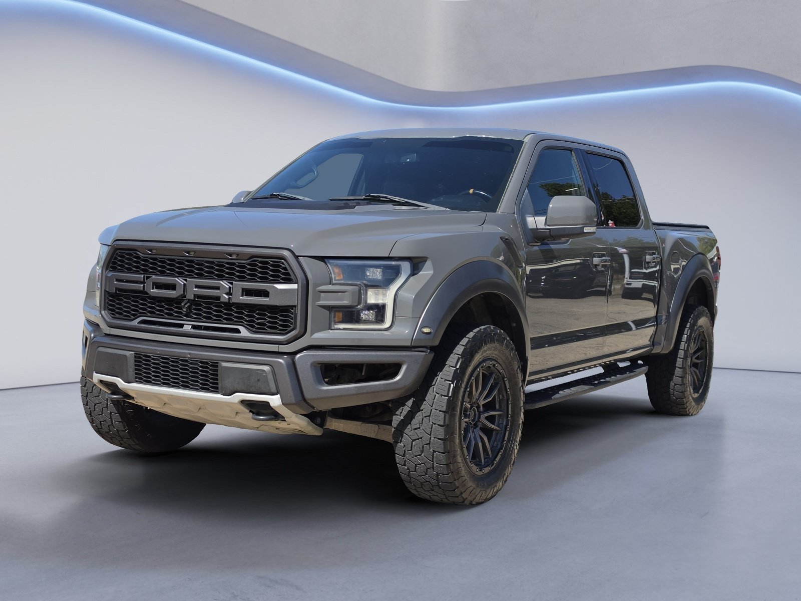 Used 2018 Ford F150 Raptor w/ Equipment Group 802A Luxury AWD/4WD image 6