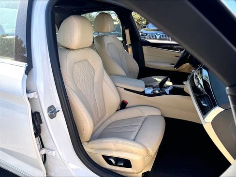 Used 2023 BMW 530e w/ Convenience Package RWD image 30