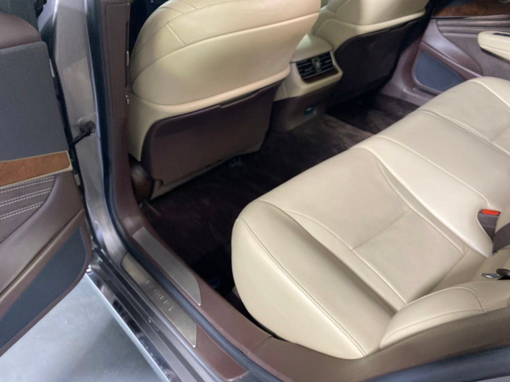 Certified 2020 Lexus LS 500 AWD image 28