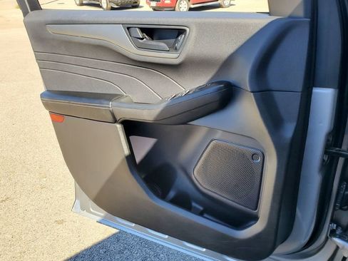 Used 2024 Ford Escape Active AWD/4WD image 19
