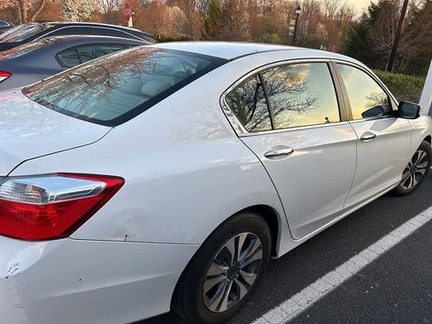 Used 2013 Honda Accord LX image 6