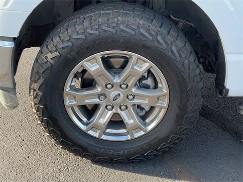 Used 2023 Ford F150 XLT w/ Equipment Group 302A High image 9