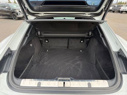 Used 2019 Porsche Panamera GTS w/ Premium Package Plus image 25