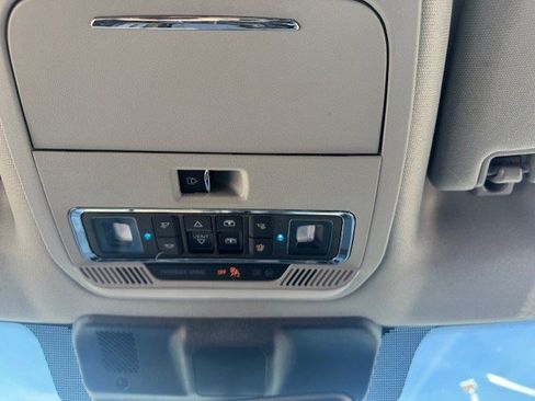 Certified 2023 Ford F150 Lariat w/ Trailer Tow Package image 18