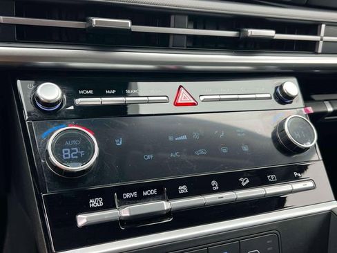 Certified 2025 Hyundai Santa Fe SEL image 28