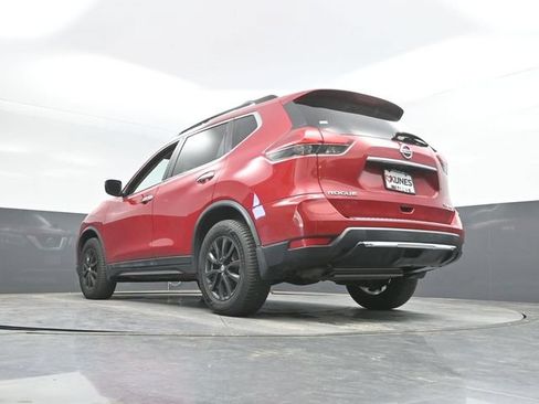 Used 2017 Nissan Rogue SV w/ Midnight Edition Package AWD/4WD image 46