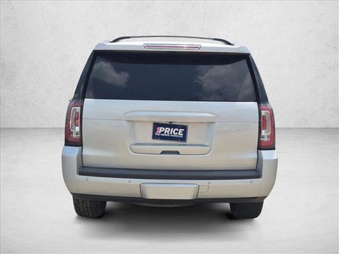 Used 2017 GMC Yukon SLT RWD image 6