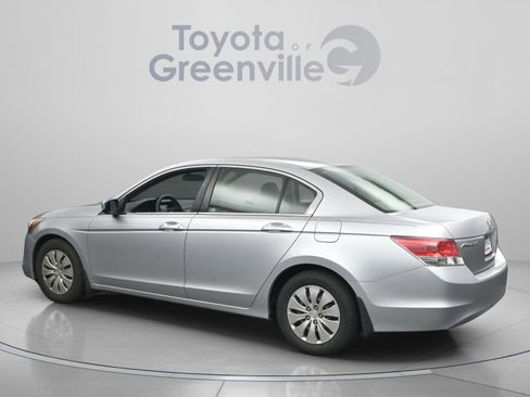 Used 2010 Honda Accord LX image 7